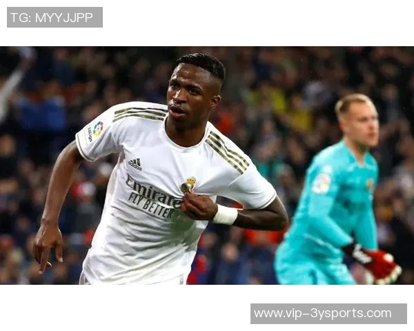 维尼修斯在伯纳乌主场再度获胜状态回暖期待持续表现出色 维尼修斯在伯纳乌主场再度获胜状态回暖期待持续表现出色