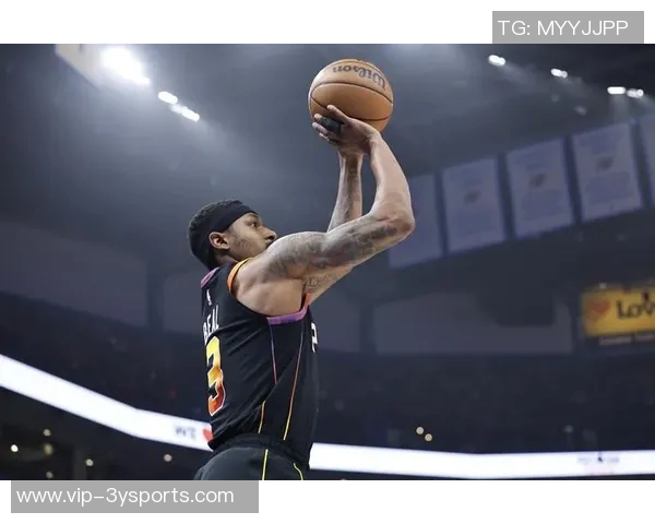 桑德斯50号秀表现惊艳15投8中砍下全场最高25分助球队获胜