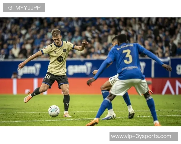 孔德在国际比赛日前连战七场仅对阵奥维耶多时担任替补终于迎来休息时刻