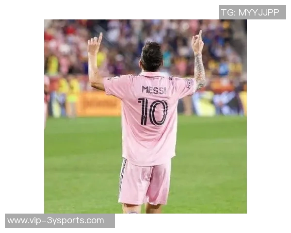 梅西续约迈阿密至2028巴萨U40时代落幕布斯克茨阿尔巴退役在即